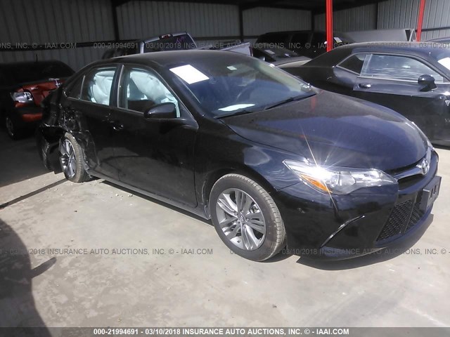 4T1BF1FK0GU223479 - 2016 TOYOTA CAMRY LE/XLE/SE/XSE BLACK photo 1