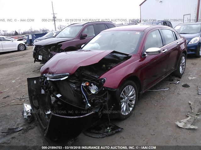 1C3CCBCB4CN240175 - 2012 CHRYSLER 200 LIMITED RED photo 2