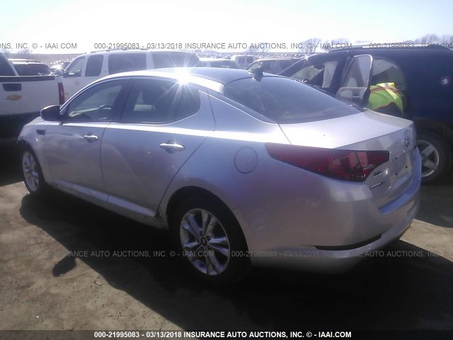 KNAGN4A70B5102727 - 2011 KIA OPTIMA EX/SX SILVER photo 3