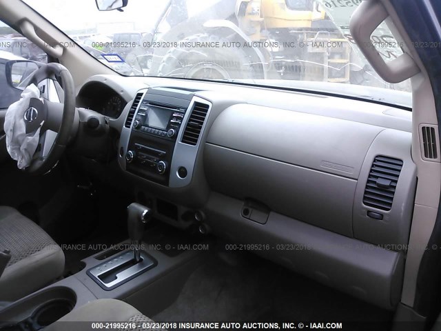 1N6AD0CUXDN728521 - 2013 NISSAN FRONTIER SV/PRO-4X BLACK photo 5