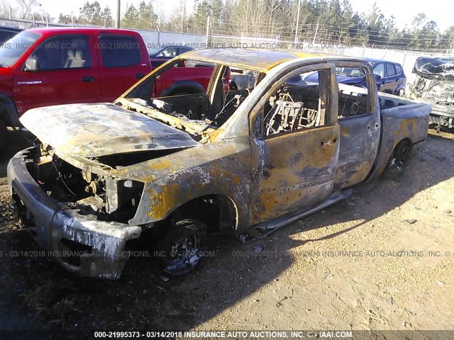 1N6BA07AX7N234192 - 2007 NISSAN TITAN XE/SE/LE GRAY photo 2