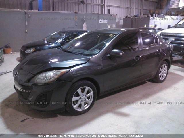 JM1BL1SF7A1260656 - 2010 MAZDA 3 I GRAY photo 2