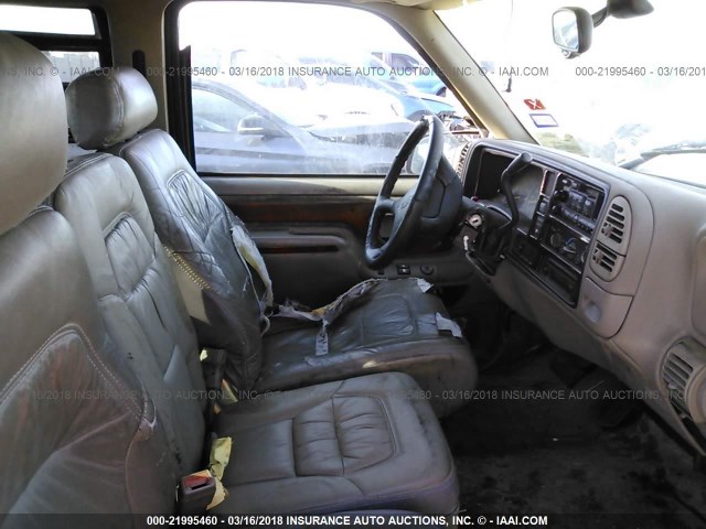 2GTEC19RXV1536647 - 1997 GMC SIERRA C1500 RED photo 5