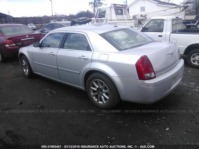 2C3KA53G17H658576 - 2007 CHRYSLER 300 TOURING SILVER photo 3