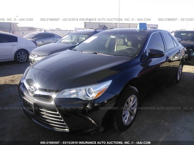 4T4BF1FK2FR483242 - 2015 TOYOTA CAMRY LE/XLE/SE/XSE 黑色 照片 2