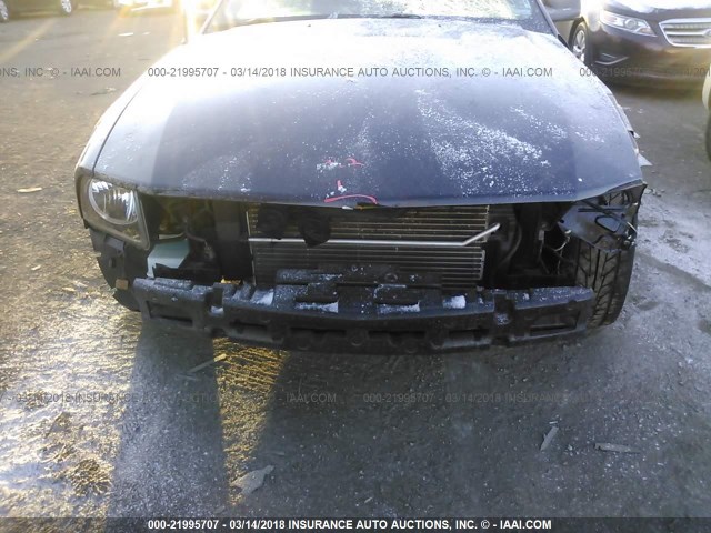 1ZVHT82H685148466 - 2008 FORD MUSTANG GT BLACK photo 6