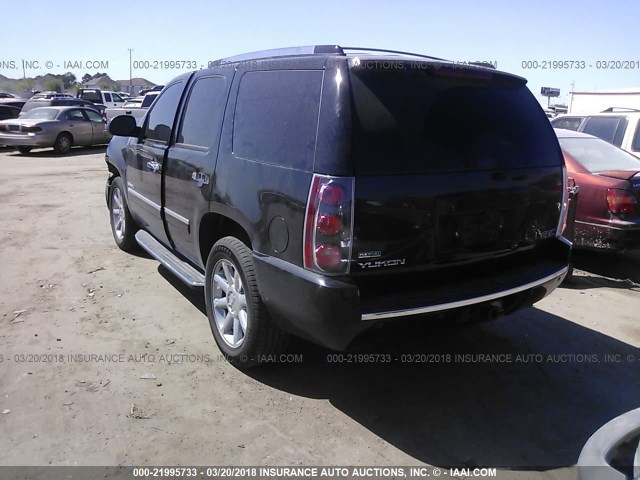 1GKS1EEF2BR348255 - 2011 GMC YUKON DENALI BLACK photo 3