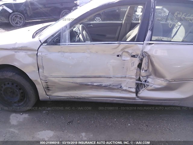 4T1BE32K15U415205 - 2005 TOYOTA CAMRY LE/XLE/SE თაფლისფერი ფოტო 6