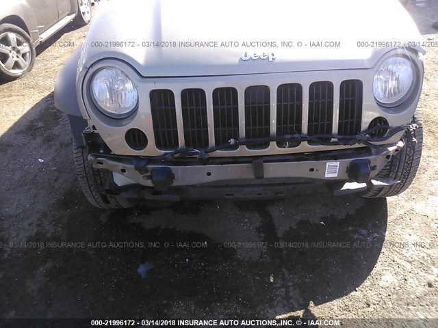 1J4GL48KX5W692172 - 2005 JEEP LIBERTY SPORT 绿色 照片 6