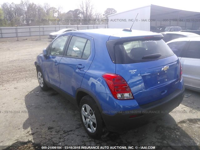 KL7CJKSB8GB716676 - 2016 CHEVROLET TRAX LS BLUE photo 3