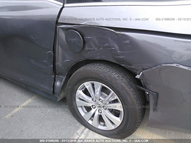 5FNRL5H64FB001134 - 2015 HONDA ODYSSEY EXL ნაცრისფერი ფოტო 6