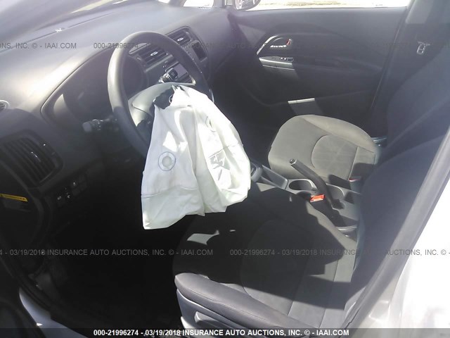 KNADM4A37E6371325 - 2014 KIA RIO LX SILVER photo 5