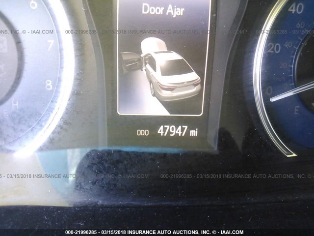 4T1BF1FK7FU946907 - 2015 TOYOTA CAMRY LE/XLE/SE/XSE Weiß Foto 7