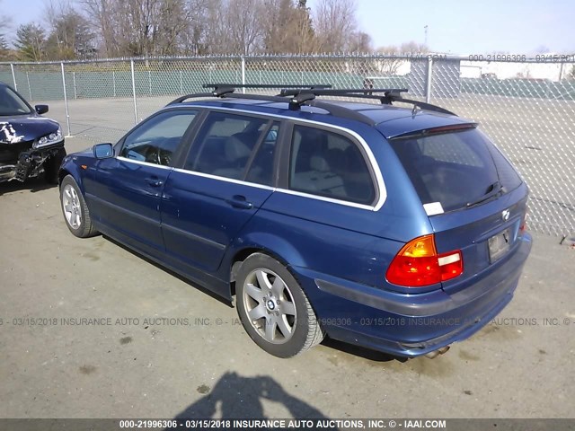 WBAEN33493PC11507 - 2003 BMW 325 IT BLUE photo 3