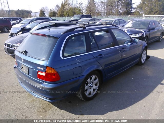 WBAEN33493PC11507 - 2003 BMW 325 IT BLUE photo 4