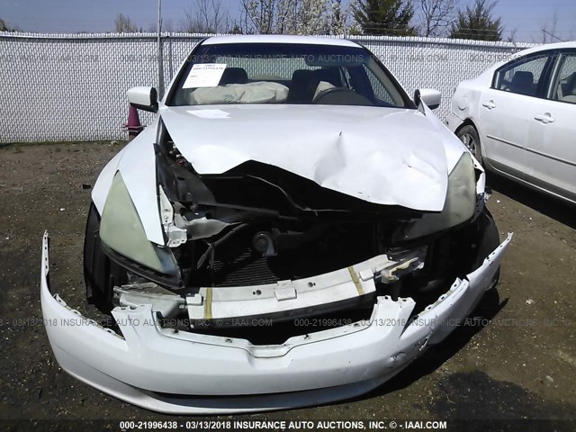 1HGCM56405A189969 - 2005 HONDA ACCORD LX WHITE photo 6