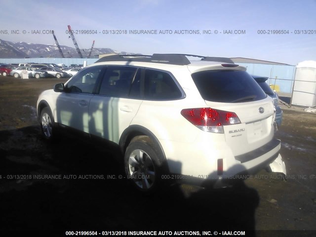 4S4BRBKC6A3318783 - 2010 SUBARU OUTBACK 2.5I LIMITED WHITE photo 3