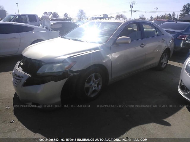 4T1BE46K47U588476 - 2007 TOYOTA CAMRY NEW GENERAT CE/LE/XLE/SE GOLD photo 2