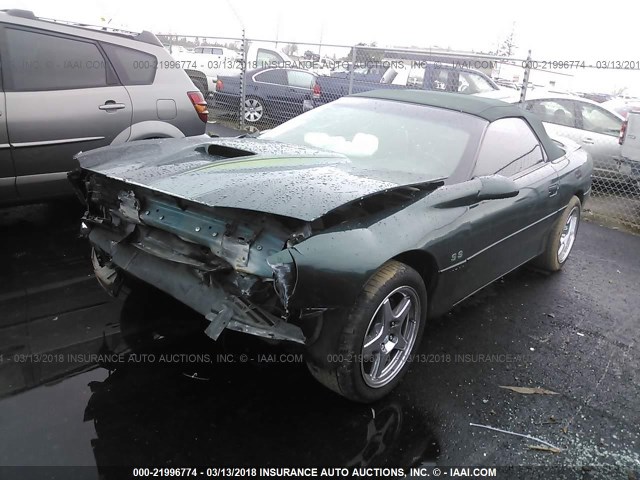 2G1FP32P0V2134829 - 1997 CHEVROLET CAMARO Z28 GREEN photo 2