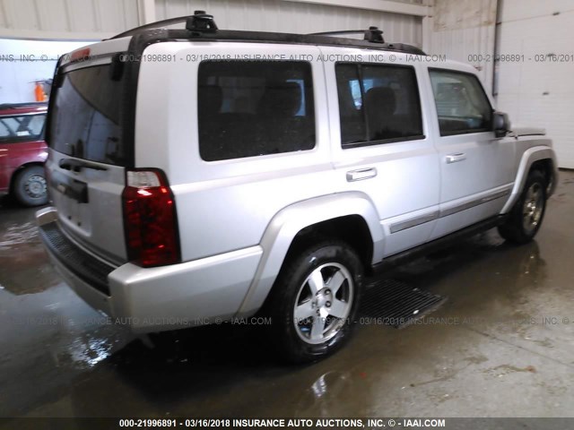 1J4RG4GK1AC137041 - 2010 JEEP COMMANDER SPORT SILVER photo 4