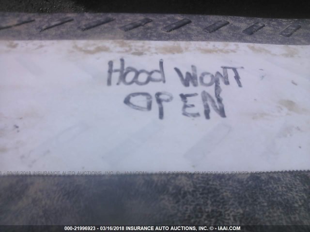 JTLKT334764042607 - 2006 TOYOTA SCION XB BLACK photo 10