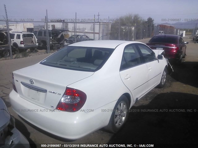 4T1BF32K53U052207 - 2003 TOYOTA CAMRY LE/XLE/SE WHITE photo 4