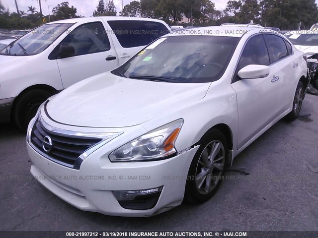 1N4AL3AP6EN254109 - 2014 NISSAN ALTIMA 2.5/S/SV/SL WHITE photo 2