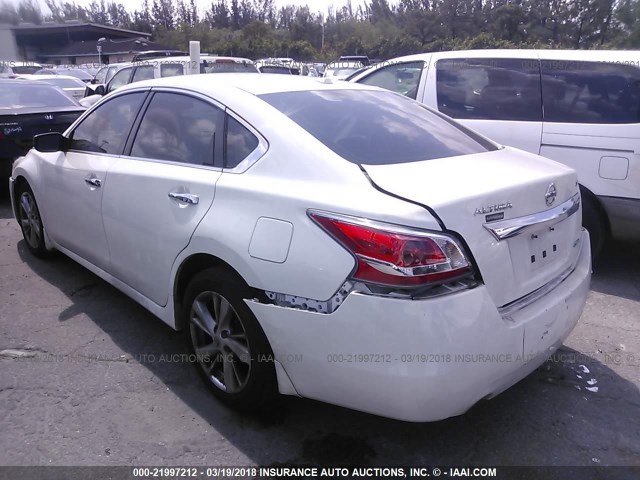 1N4AL3AP6EN254109 - 2014 NISSAN ALTIMA 2.5/S/SV/SL WHITE photo 3