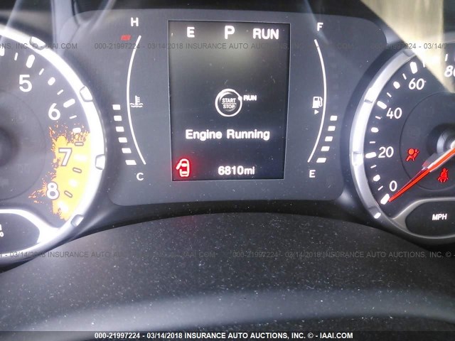 ZACCJBAB4HPE69913 - 2017 JEEP RENEGADE SPORT Կարմիր լուսանկար 7