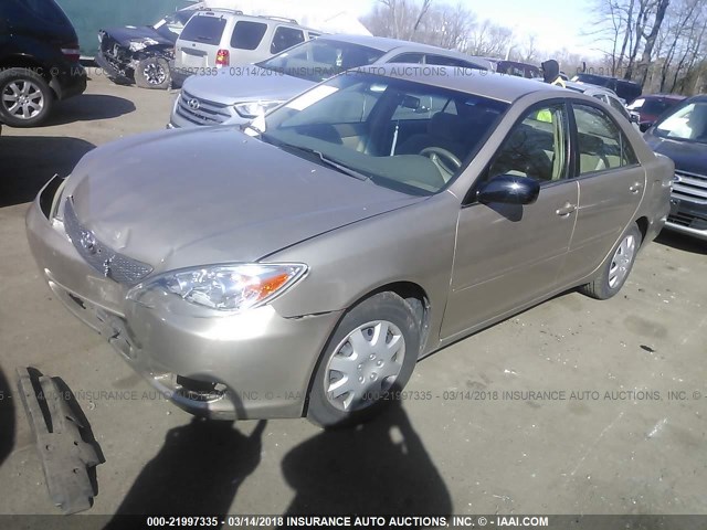 4T1BE32KX2U531496 - 2002 TOYOTA CAMRY LE/XLE/SE BEIGE photo 2