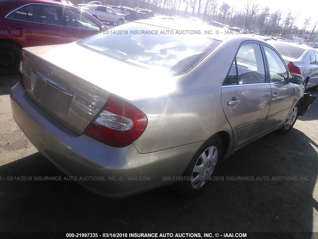 4T1BE32KX2U531496 - 2002 TOYOTA CAMRY LE/XLE/SE BEIGE photo 4