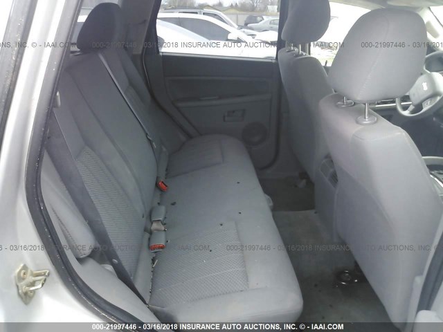 1J4GR48K55C579813 - 2005 JEEP GRAND CHEROKEE LAREDO/COLUMBIA/FREEDOM 银色 照片 8