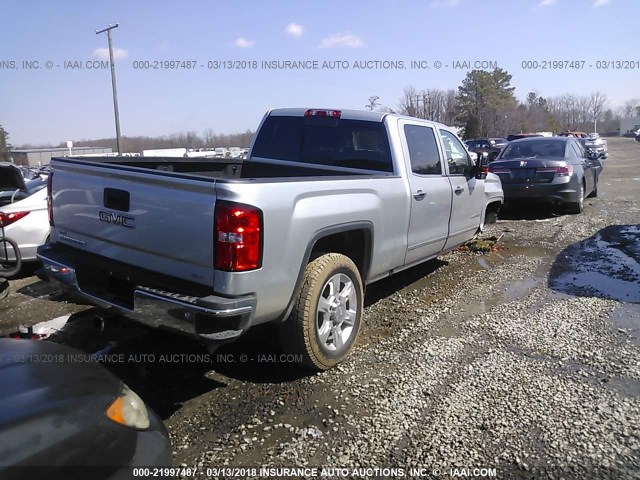 1GT12TEG3HF155561 - 2017 GMC SIERRA K2500 SLT SILVER photo 4