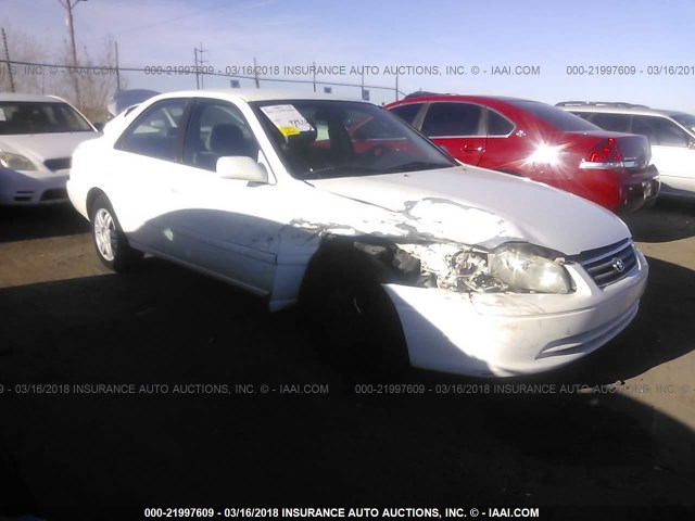JT2BG22K710569162 - 2001 TOYOTA CAMRY CE/LE/XLE 白色 照片 1