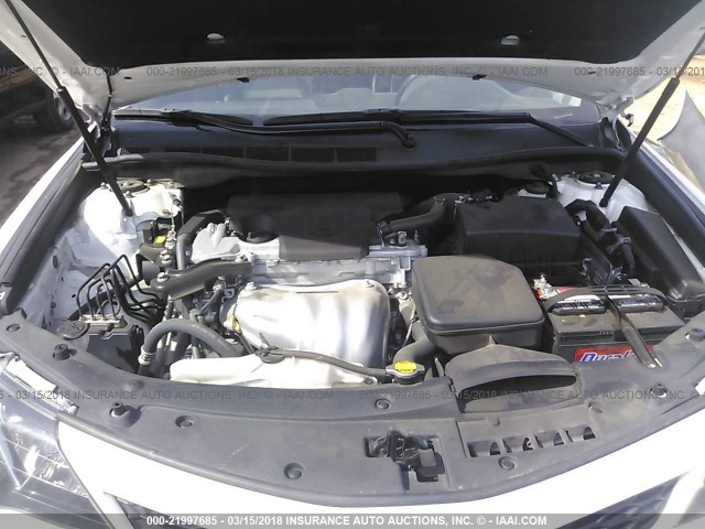 4T1BF1FK6EU803736 - 2014 TOYOTA CAMRY L/SE/LE/XLE თეთრი ფოტო 10
