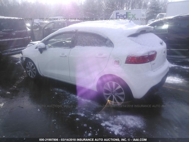 KNADN5A32D6139149 - 2013 KIA RIO EX/SX WHITE photo 3