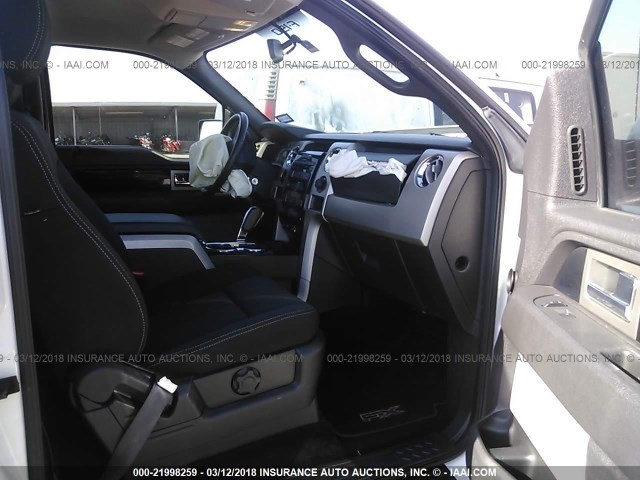 1FTEW1C87AKC34508 - 2010 FORD F150 SUPERCREW WHITE photo 5