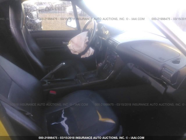 4USCJ332XVLC04428 - 1997 BMW Z3 2.8 GOLD photo 5