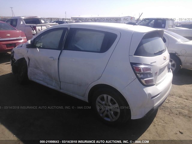 1G1JG6SH6H4173816 - 2017 CHEVROLET SONIC WHITE photo 3