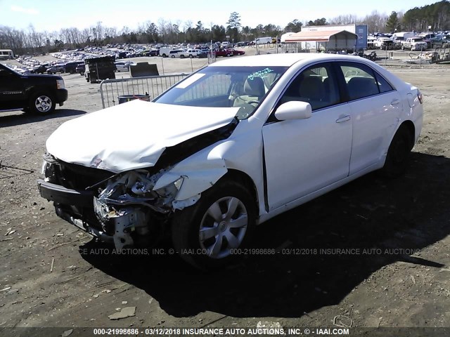 4T1BE46K47U709782 - 2007 TOYOTA CAMRY NEW GENERAT CE/LE/XLE/SE WHITE photo 2