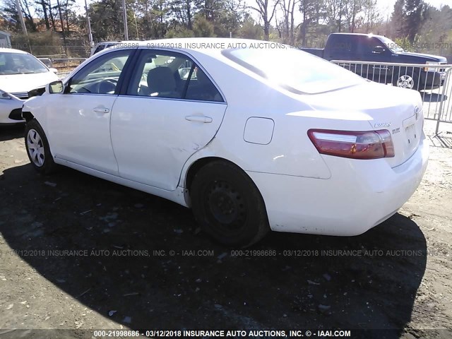 4T1BE46K47U709782 - 2007 TOYOTA CAMRY NEW GENERAT CE/LE/XLE/SE WHITE photo 3