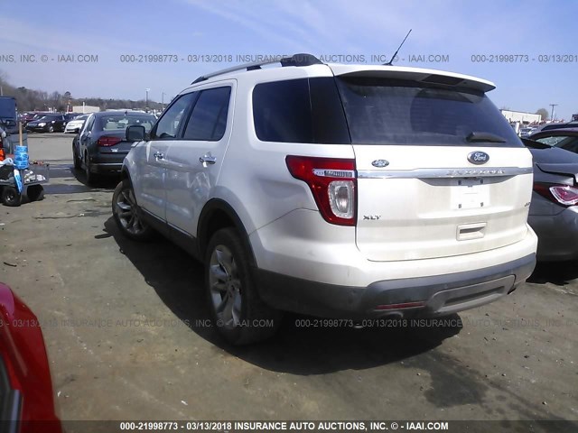 1FM5K8D88DGC76420 - 2013 FORD EXPLORER XLT WHITE photo 3