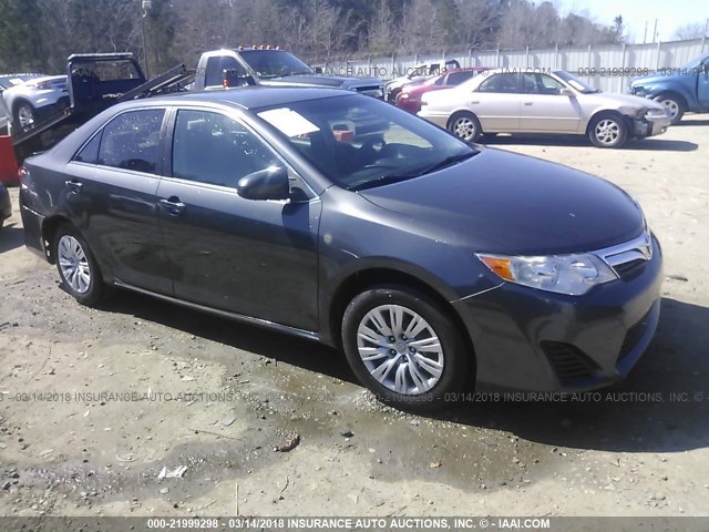 4T1BF1FK2CU003660 - 2012 TOYOTA CAMRY SE/LE/XLE GRAY photo 1