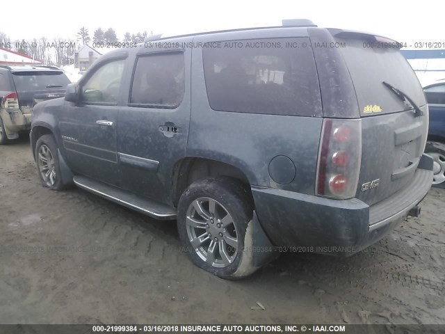 1GKFK63897J192925 - 2007 GMC YUKON DENALI BLUE photo 3