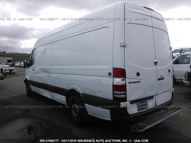 WDYPE8CC1A5450205 - 2010 FREIGHTLINER Sprinter 2500 WHITE photo 3