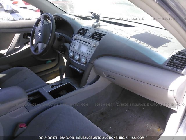 JTNBE46K693164449 - 2009 TOYOTA CAMRY SE/LE/XLE BLACK photo 5