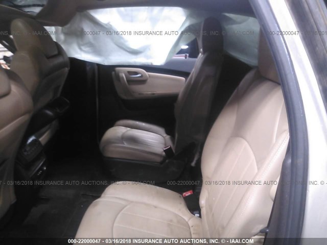 1GNKVLED9BJ220250 - 2011 CHEVROLET TRAVERSE LTZ TAN photo 8