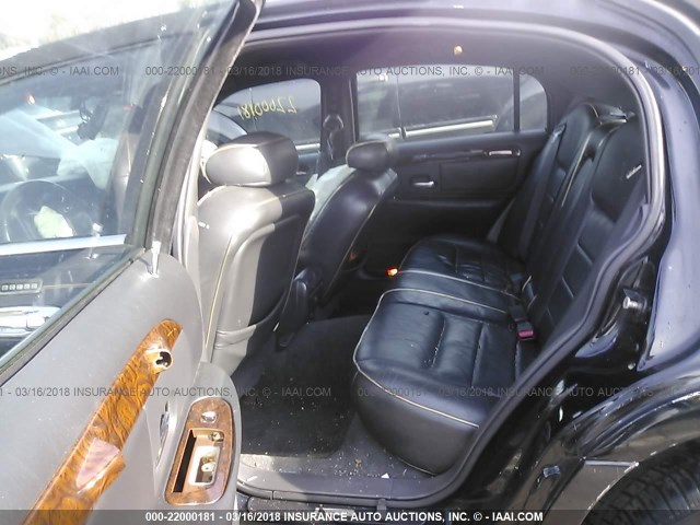 1LNHM81W7YY843906 - 2000 LINCOLN TOWN CAR EXECUTIVE BLACK photo 8