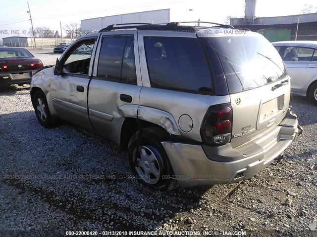 1GNDS13S622421864 - 2002 CHEVROLET TRAILBLAZER  BEIGE photo 3