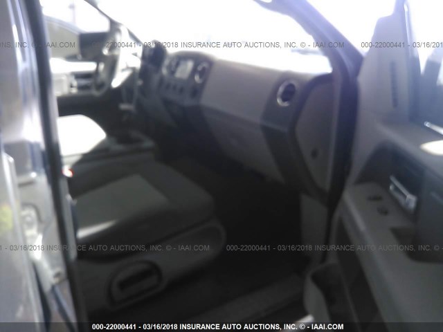 1FTRW12W67FA15638 - 2007 FORD F150 SUPERCREW GRAY photo 5